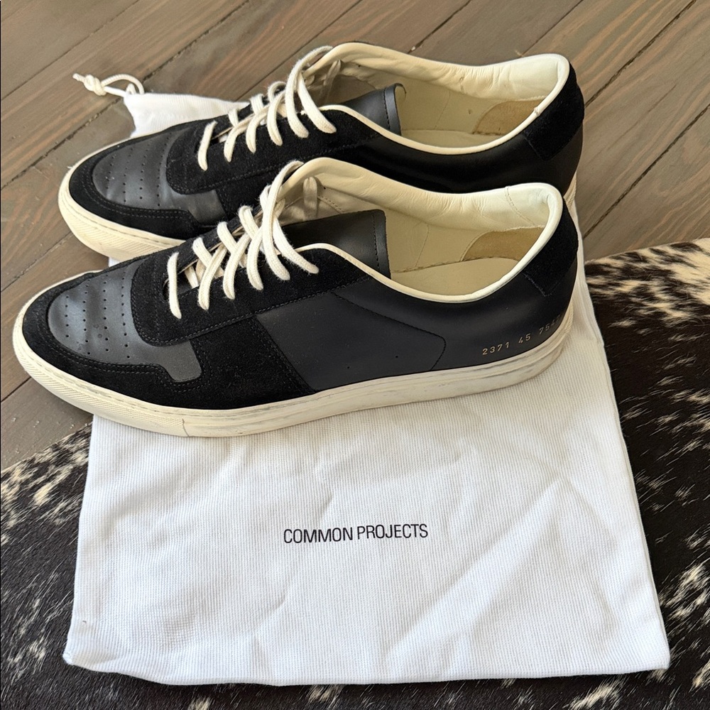 Common Projects Black and White Men's Sneakers
